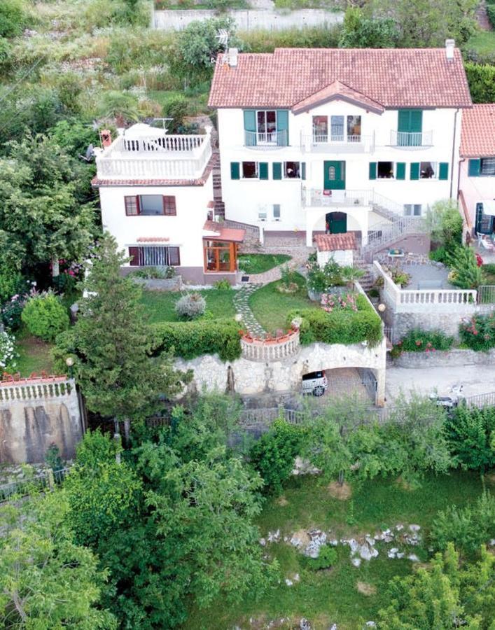 House H-Elios Vila Lovran Exterior foto
